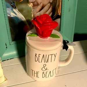 Beauty & The Beast Topper mug
